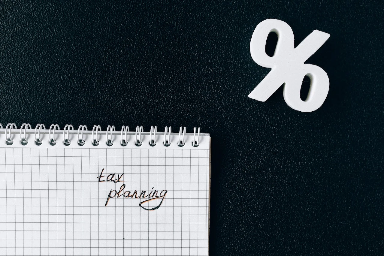 Який розмір прибуtkового податку в Чехії?